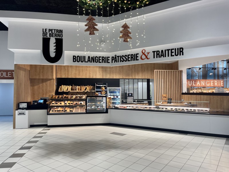 Fabrication et instalation d'une Enseigne intérieur pour la boulangerie du Super U de Bernolsheim près de Brumath
