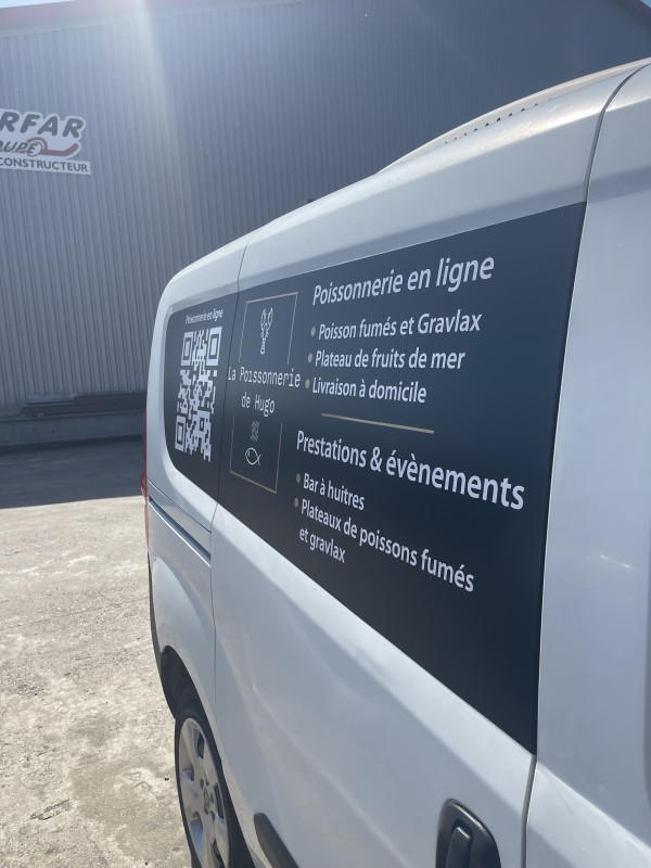 Flocage d'un véhicule frigorifique pour un Traiteur poissonnier situé à Entzheim proche de Strasbourg.