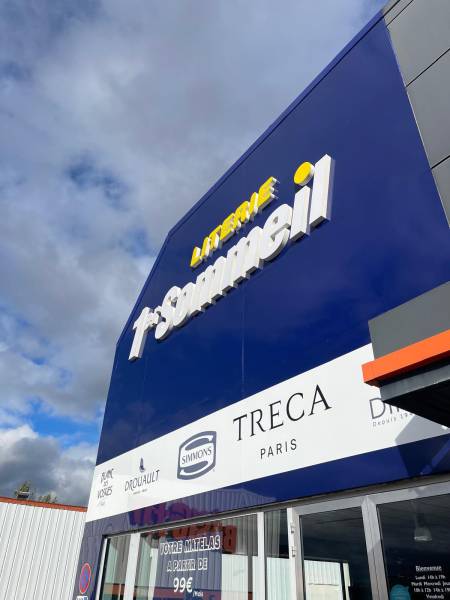 Enseigne caisson lumineux