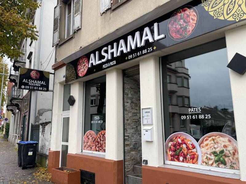 Création et Installation de Vitrophanie pour la Devanture d'un Restaurant à Strasbourg