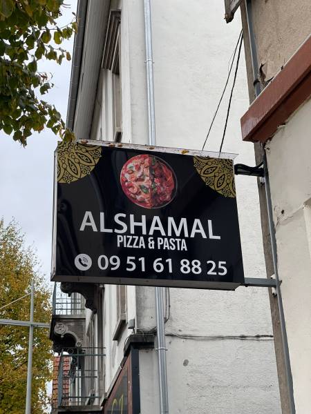 Création et Installation de Vitrophanie pour la Devanture d'un Restaurant à Strasbourg